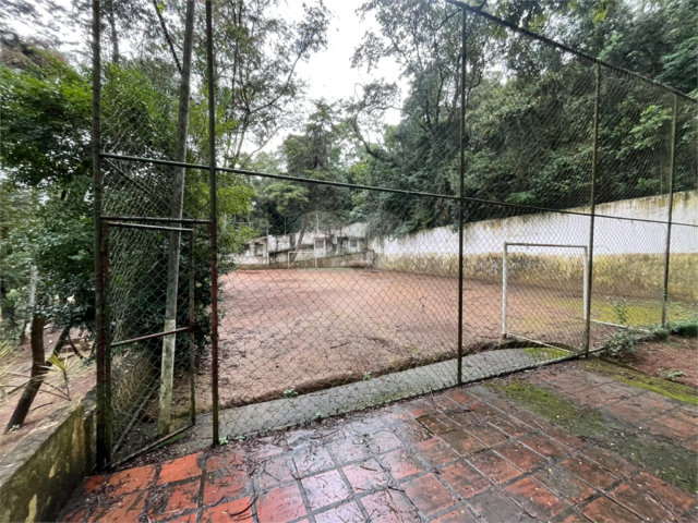 Casa à venda ou para alugar com 5 quartos em Roseira, Mairiporã, SP