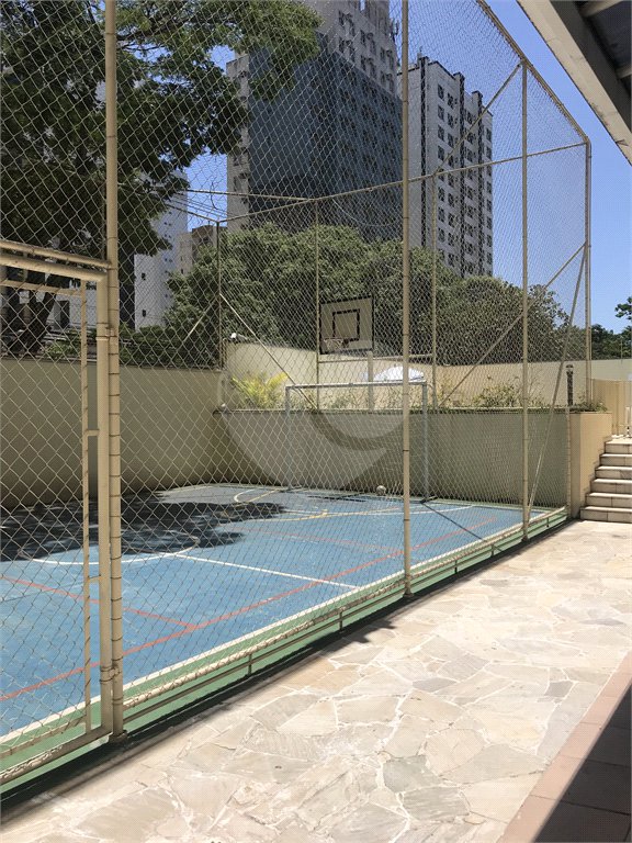 Apartamento à venda com 3 quartos, sendo 1 suíte, em Parque Residencial Aquarius, São José dos Campos, SP