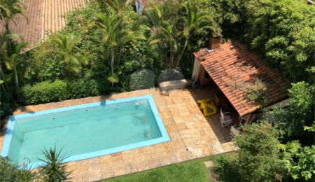 Casa à venda com 5 quartos, sendo 2 suítes,  em Jardim Marajoara, São Paulo, SP