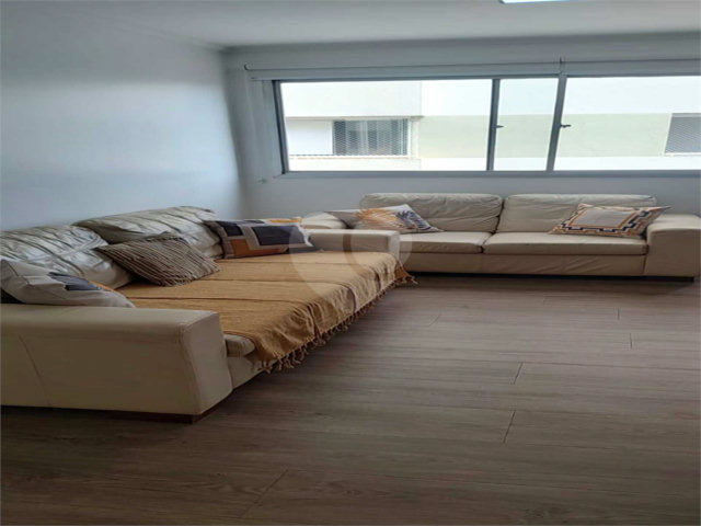 Apartamento à venda com 2 quartos em Santana, São Paulo, SP