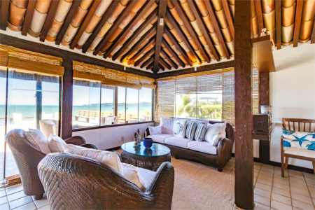 Casa em condomínio à venda com 6 quartos, sendo 5 suítes,  em Praia Rasa, Armação dos Búzios, RJ