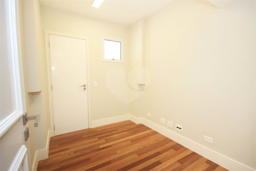 Apartamento para alugar com 3 quartos, sendo 1 suíte, em Granja Julieta, São Paulo, SP
