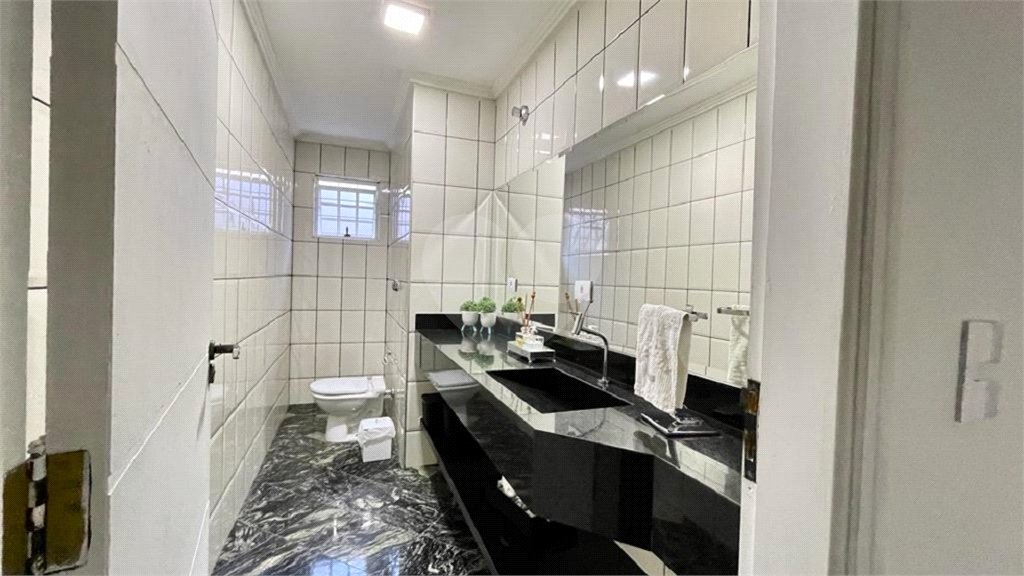 Casa à venda com 3 quartos, sendo 1 suíte,  em Jardim Wanel Ville IV, Sorocaba, SP