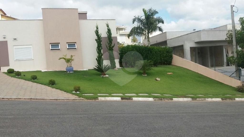 Casa à venda com 4 suítes em Guaxinduva, Atibaia, SP