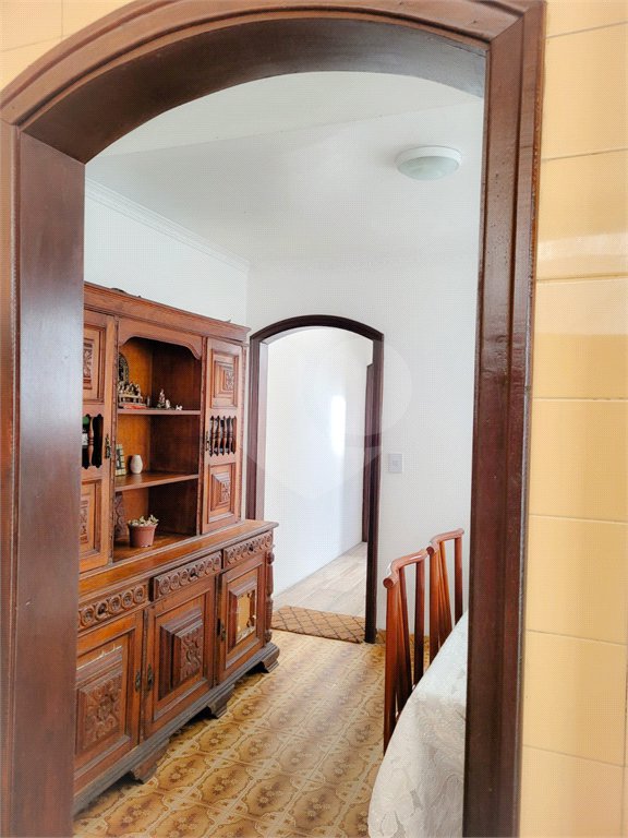 Sobrado à venda com 4 quartos, sendo 2 suítes,  em Vila Madalena, São Paulo, SP