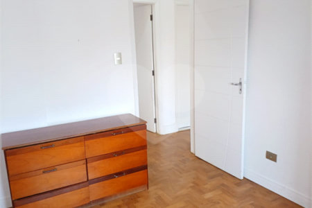 Apartamento à venda com 3 quartos, sendo 1 suíte,  em Santana, São Paulo, SP