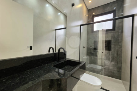 Casa à venda com 3 quartos, sendo 1 suíte, no condomínio Golden Park Residence, Sorocaba - SP