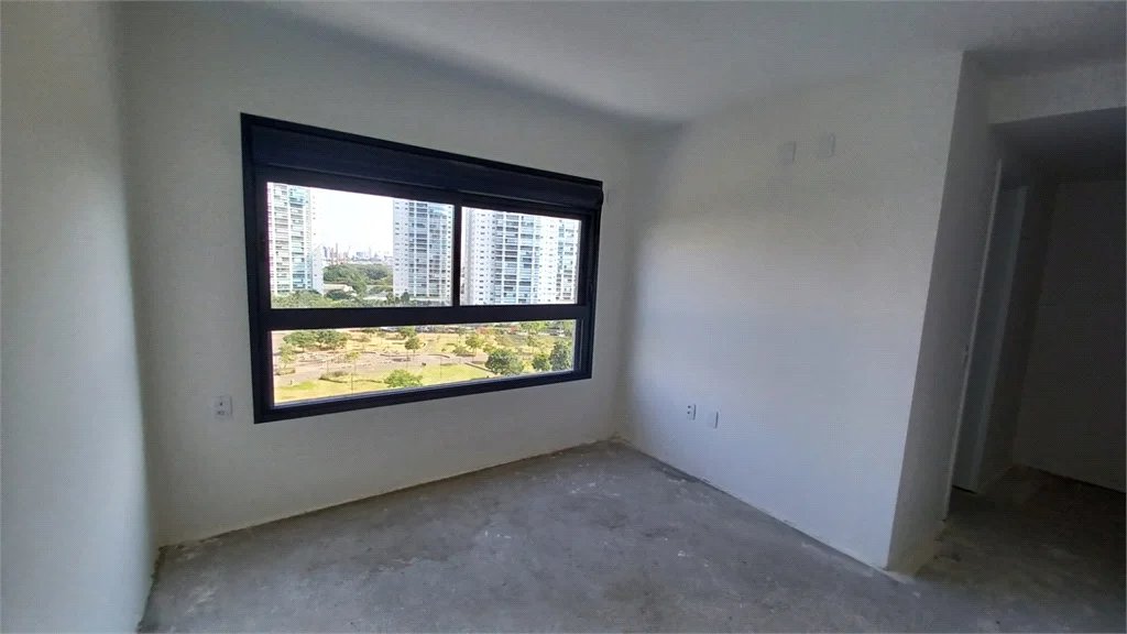 Apartamento à venda com 4 quartos, sendo 3 suítes, em Água Branca, São Paulo, SP