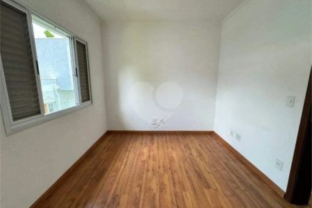 Casa à venda com 3 quartos, sendo 1 suíte,  no condomínio Residencial Recanto dos Paturis, Vinhedo - SP