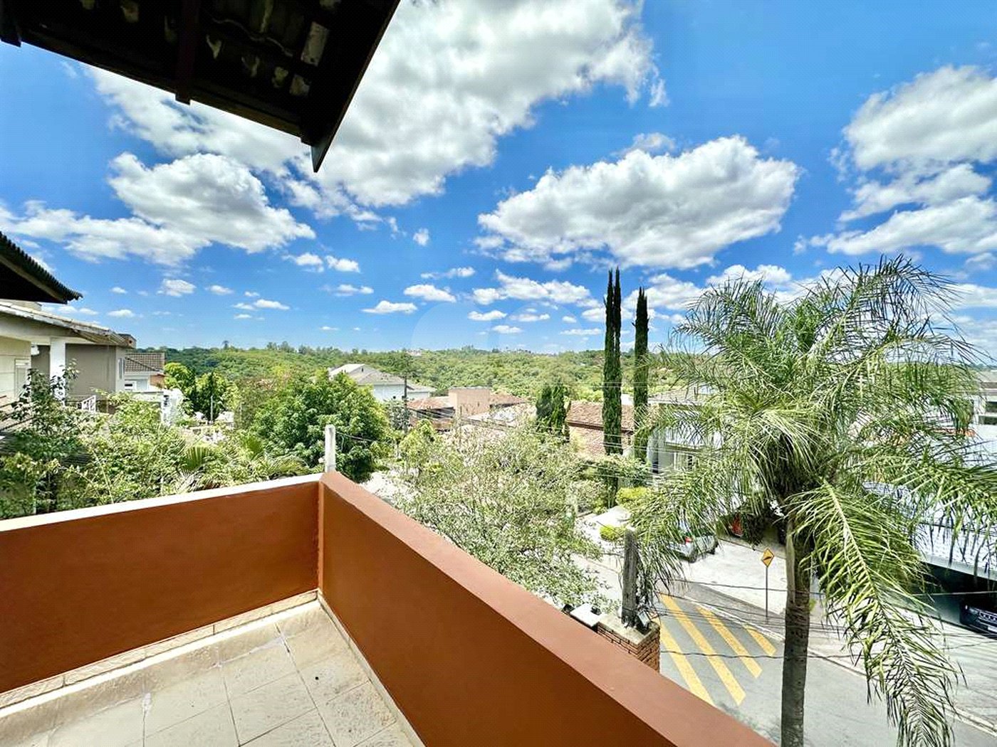 Casa à venda com 4 quartos, sendo 2 suítes,  no condomínio São Paulo Ii, Cotia - SP