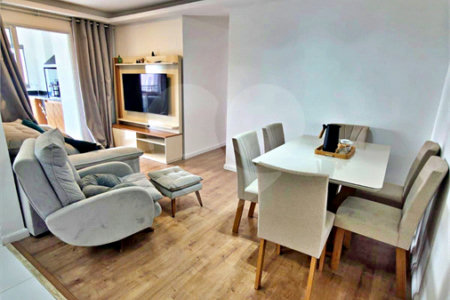 Apartamento à venda com 3 quartos, sendo 1 suíte,  em Jardim Caravelas, São Paulo, SP