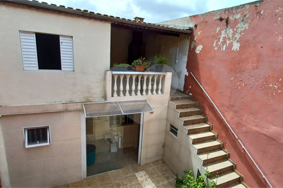 Sobrado à venda com 3 quartos, sendo 1 suíte, em Tremembé, São Paulo, SP