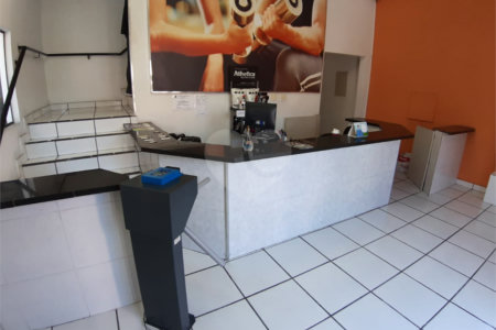 Prédio à venda ou para alugar em Vila Irmãos Arnoni, São Paulo, SP