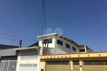 Sobrado à venda com 2 suítes em Jardim Nova Itaquá, Itaquaquecetuba, SP