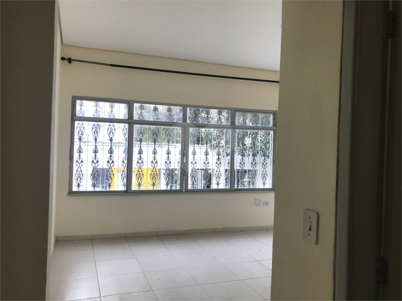 Casa à venda com 4 quartos, sendo 1 suíte, em Santana, São Paulo, SP