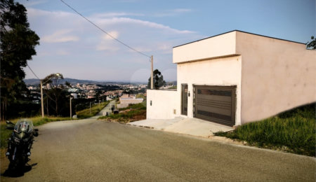 Casa à venda com 3 quartos, sendo 1 suíte,  em Portal Giardino, Itatiba, SP