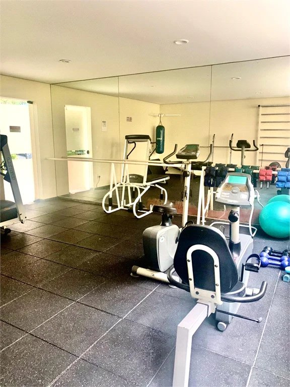 Apartamento à venda com 2 quartos, sendo 1 suíte, em Real Parque, São Paulo, SP