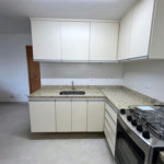 Apartamento com 2 dormitórios à venda, 69 m² por R$ 670.000,00 - Jardim Virgínia - Guarujá/SP