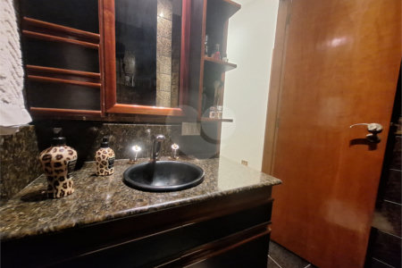 Apartamento à venda com 3 quartos, sendo 1 suíte, em Maracanã, Rio de Janeiro, RJ