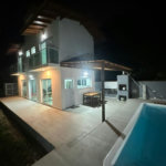Sobrado com 3 dormitórios à venda, 269 m² por R$ 1.280.000,00 - Sertão do Camburi - São Sebastião/SP