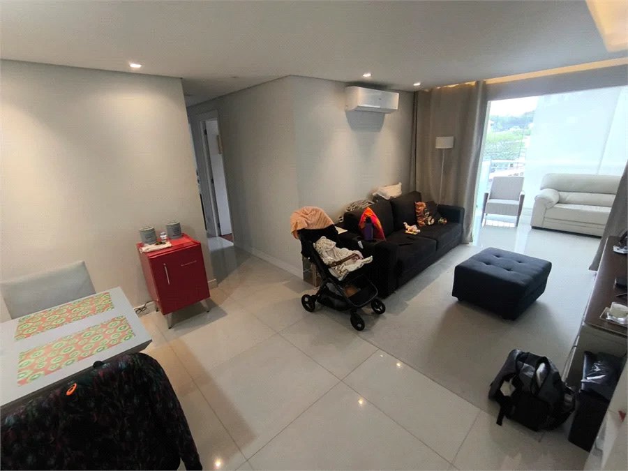 Apartamento à venda com 3 quartos, sendo 1 suíte, em Jardim Vazani, São Paulo, SP
