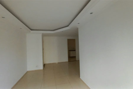 Apartamento à venda com 3 quartos em Jardim Londrina, São Paulo, SP
