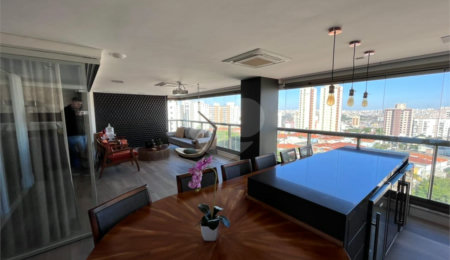 Apartamento à venda com 4 suítes em Santana, São Paulo, SP