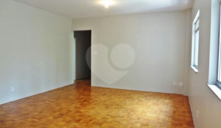 Apartamento à venda com 4 quartos, sendo 1 suíte, em Jardim Paulista, São Paulo, SP