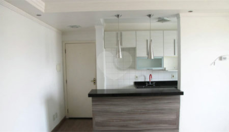 Apartamento à venda com 2 quartos, sendo 1 suíte,  em Vila Endres, Guarulhos, SP