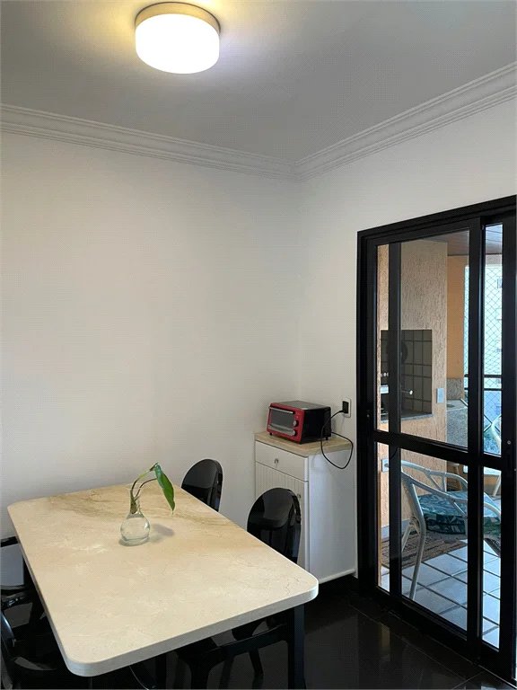 Apartamento à venda com 4 quartos, sendo 2 suítes,  em Jardim Ampliação, São Paulo, SP