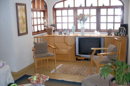 Casa de Vila à venda com 4 quartos, sendo 2 suítes, em Cambuci, São Paulo, SP