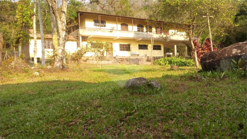 Chácara à venda com 4 quartos no Centro, Mogi das Cruzes, SP