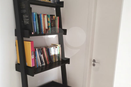 Apartamento à venda com 3 quartos, sendo 1 suíte,  em Jardim Ester Yolanda, São Paulo, SP