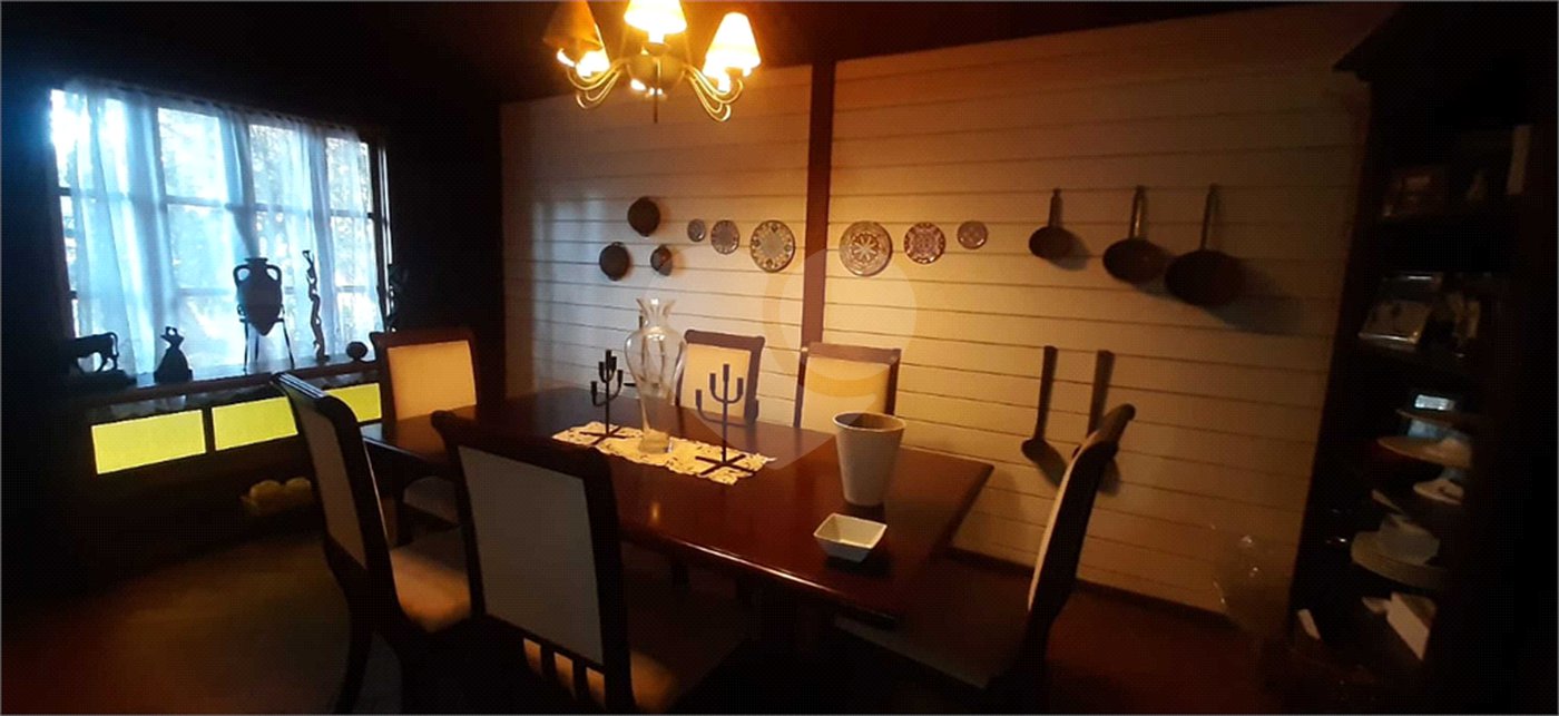 Casa à venda ou para alugar com 4 quartos, sendo 2 suítes, em Serra da Cantareira, Mairiporã, SP