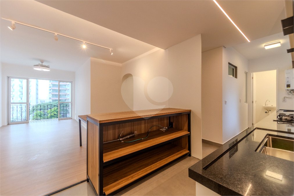 Apartamento à venda com 3 quartos, sendo 1 suíte, em Brooklin, São Paulo, SP