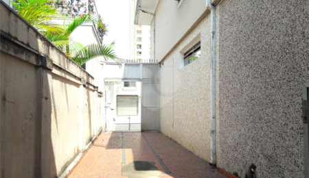 Sobrado à venda com 3 quartos, sendo 1 suíte,  em Santana, São Paulo, SP