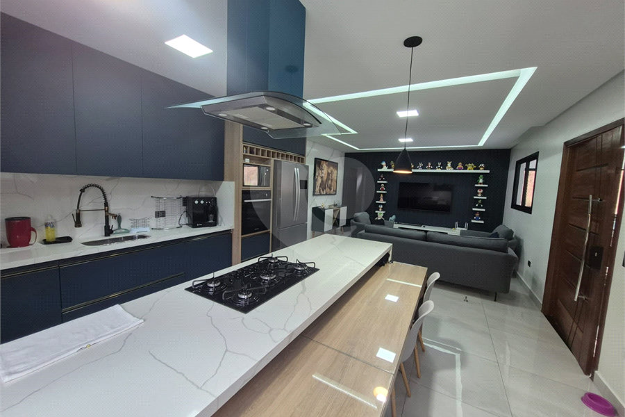 Casa à venda com 4 suítes no condomínio Reserva da Serra, Mairiporã - SP
