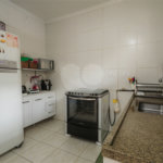 Casa à venda com 5 quartos, sendo 1 suíte, em Vila Rosália, Guarulhos, SP