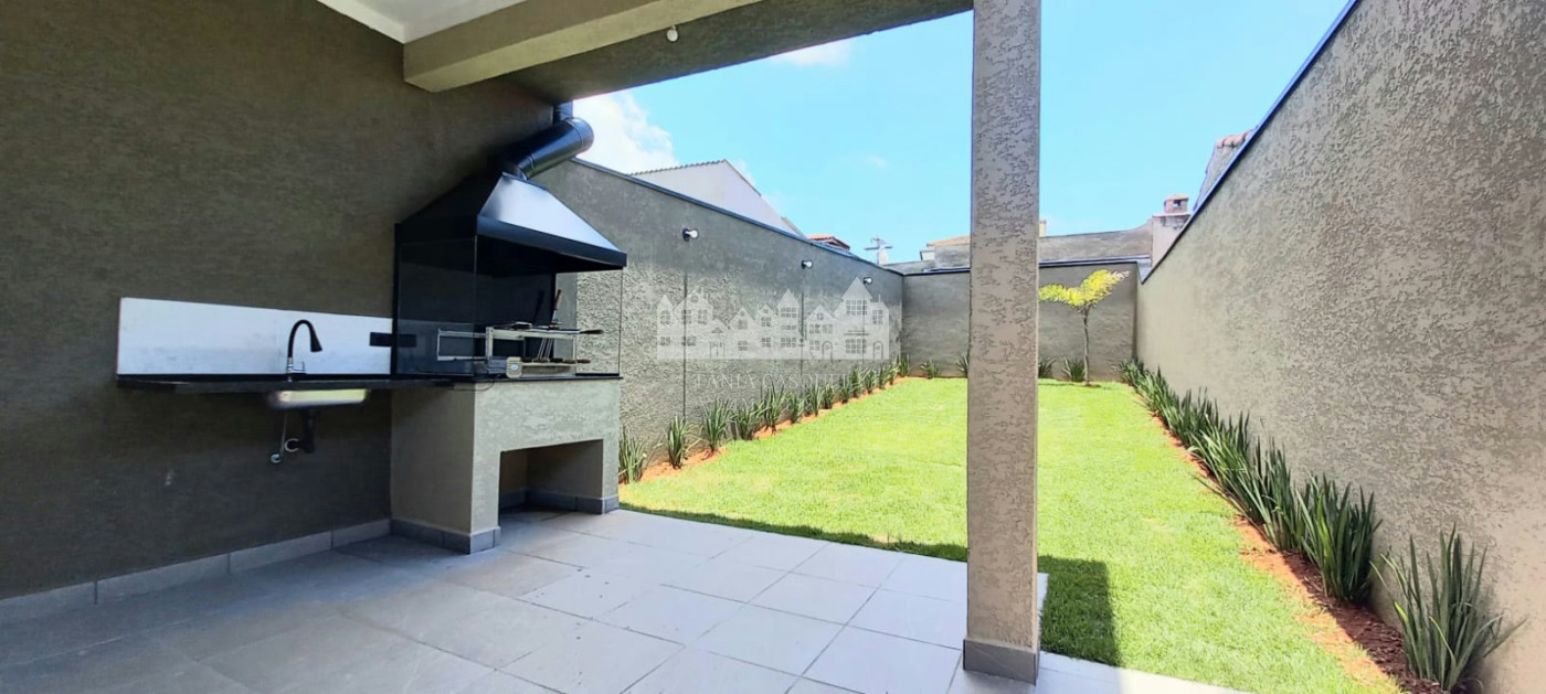 Casa à venda com 3 suítes em Alvinópolis, Atibaia, SP