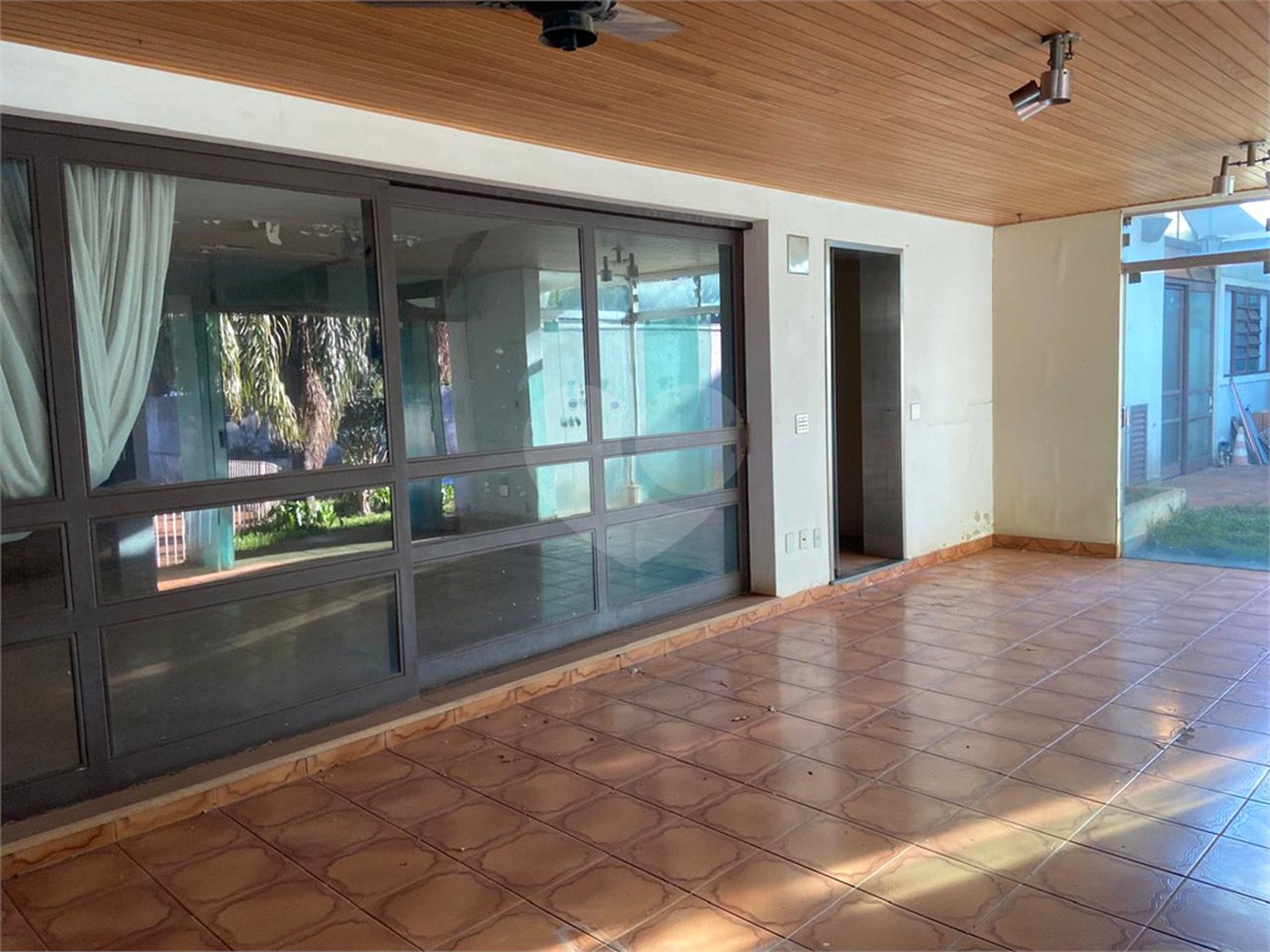 Casa para alugar com 4 quartos, sendo 2 suítes, no Centro, Araraquara, SP