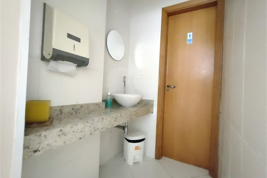 Apartamento à venda com 3 quartos, sendo 1 suíte, em Santana, São Paulo, SP