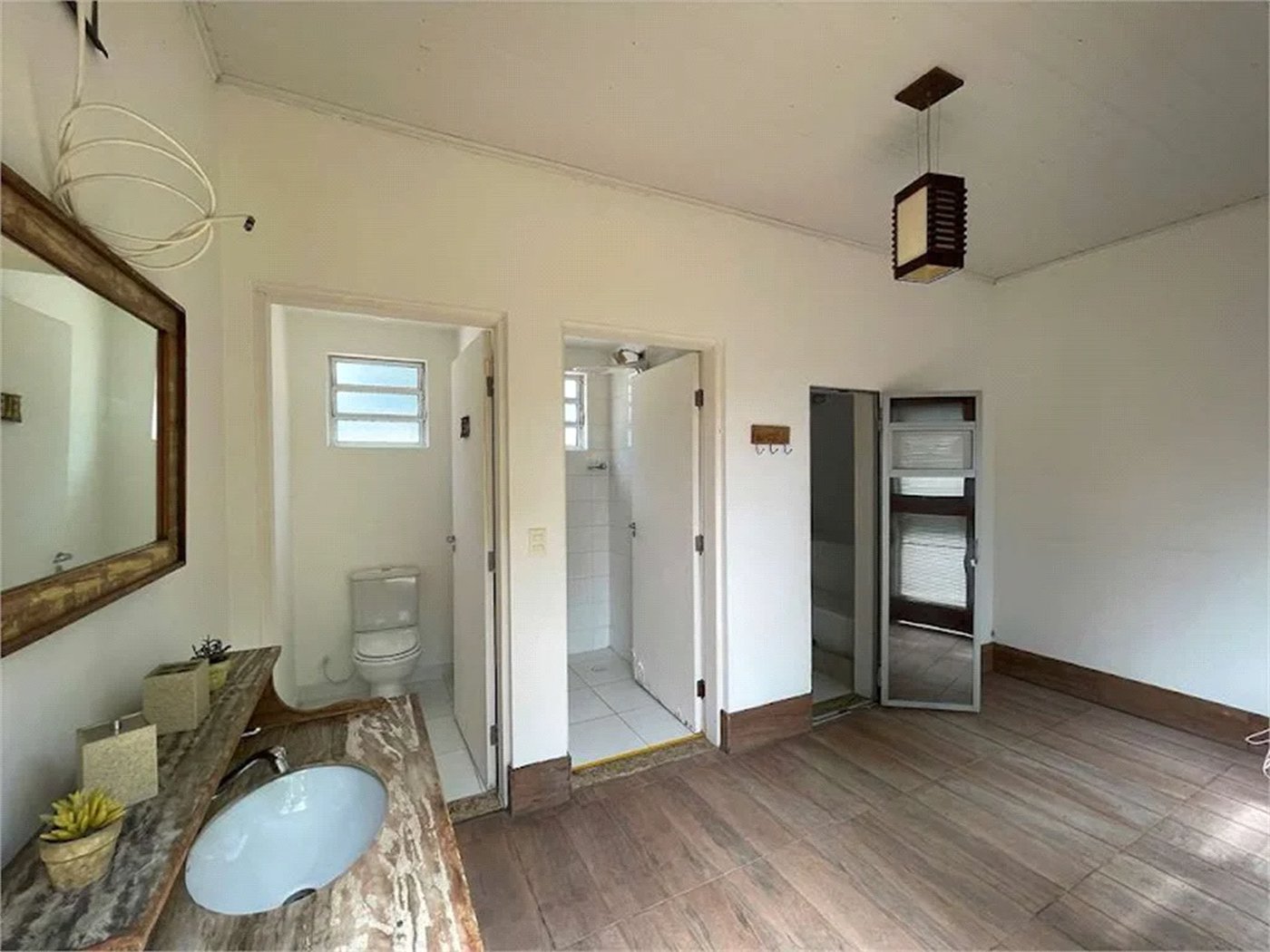 Casa à venda com 4 suítes no condomínio Miollo da Granja, Cotia - SP