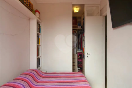 Apartamento à venda com 2 quartos, sendo 1 suíte, em Água Branca, São Paulo, SP