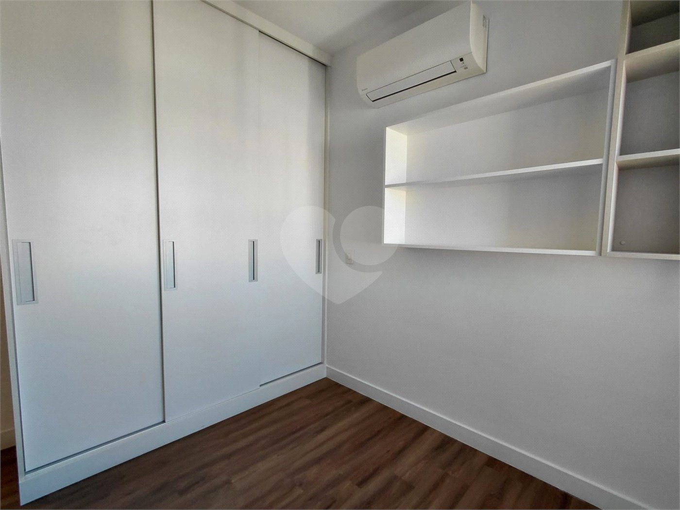 Apartamento à venda com 2 suítes em Água Branca, São Paulo, SP