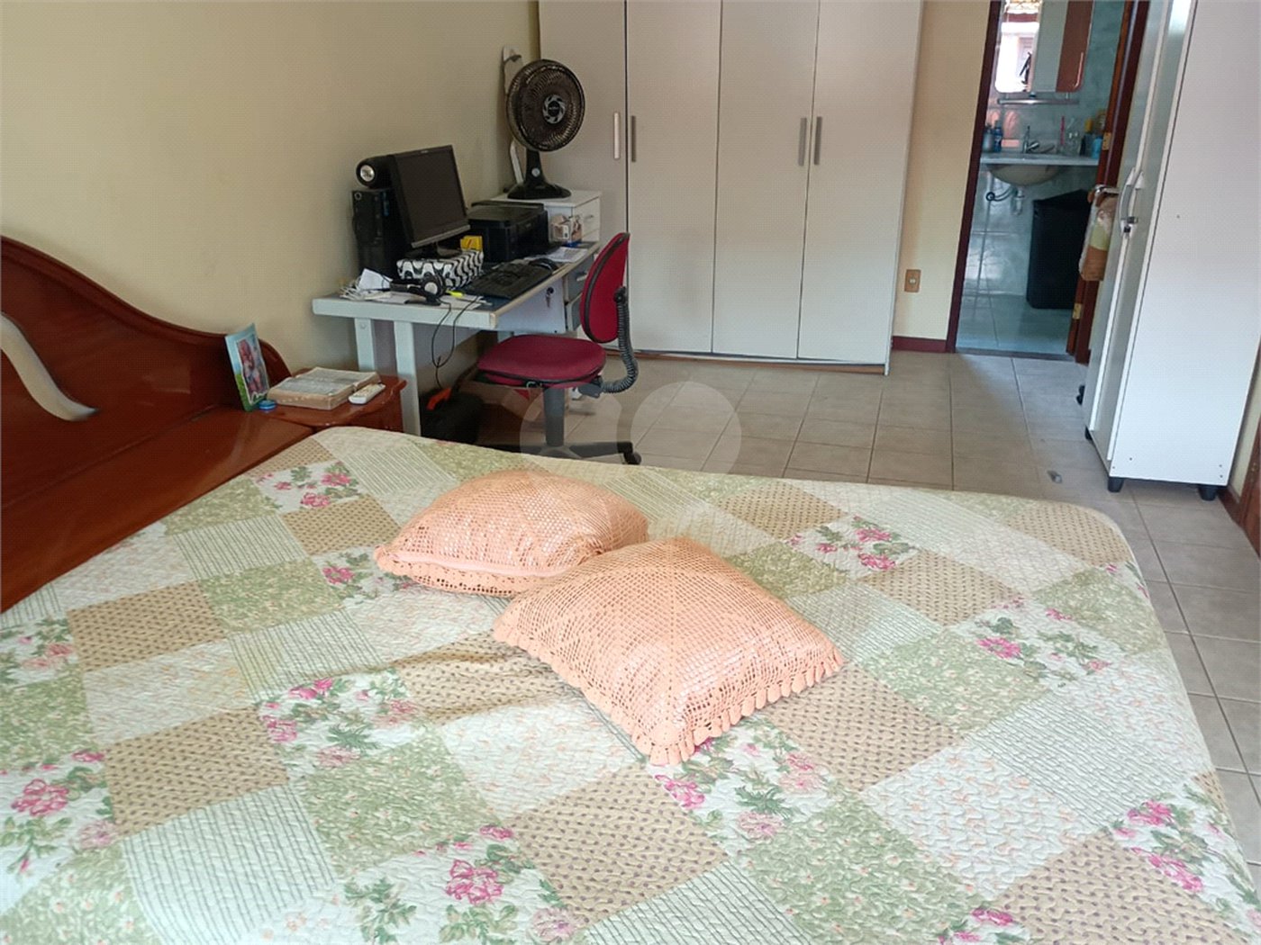 Casa à venda com 3 quartos, sendo 1 suíte, em Boqueirão, Saquarema, RJ