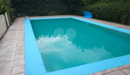 Chácara à venda com 4 quartos em Vila Maria Augusta, Itaquaquecetuba, SP