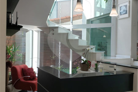 Casa à venda ou para alugar com 4 suítes no condomínio Suzano, Suzano - SP
