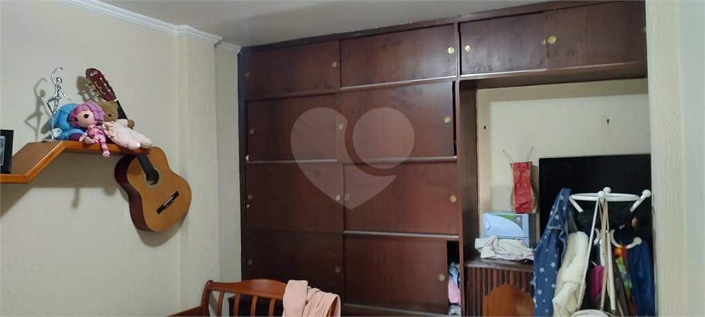 Sobrado à venda com 3 quartos em Santa Teresinha, São Paulo, SP