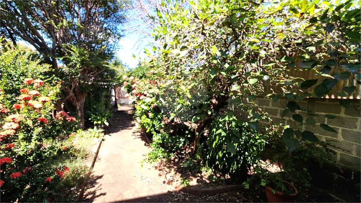 Casa à venda com 3 quartos no Centro, Araraquara, SP
