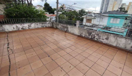 Sobrado à venda com 4 quartos em Parque São Domingos, São Paulo, SP